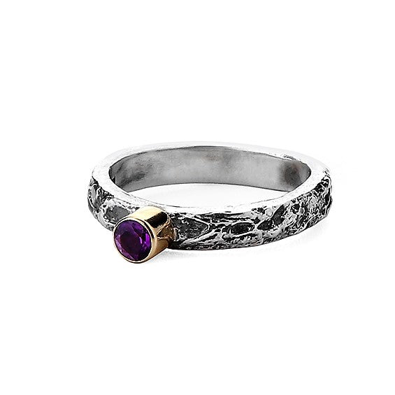 4 mm Amethyst Gemstone, Silver and god textured Treasure ring 