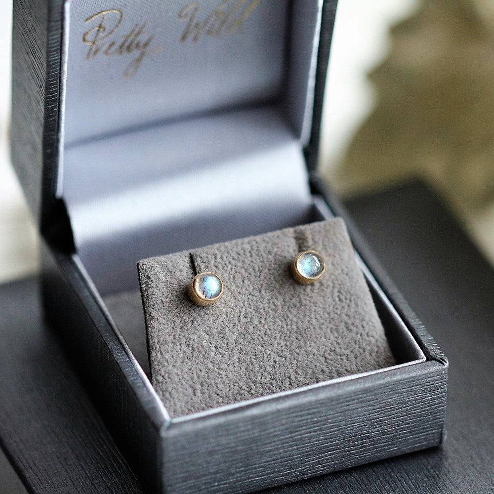 Handmade Labradorite 9ct gold studs