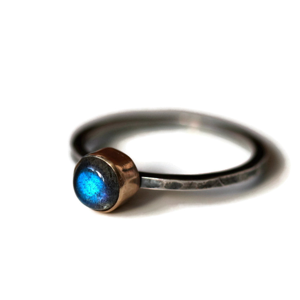 Beautiful flash of blue on the Labradorite skinny blossom ring