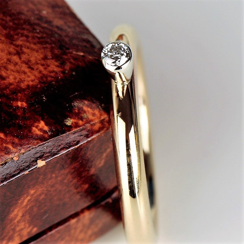 Gvs bright White 3 mm diamond engagement gold thick ring band